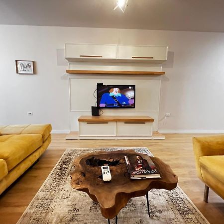 Tirana Main Square Apartment Exterior photo